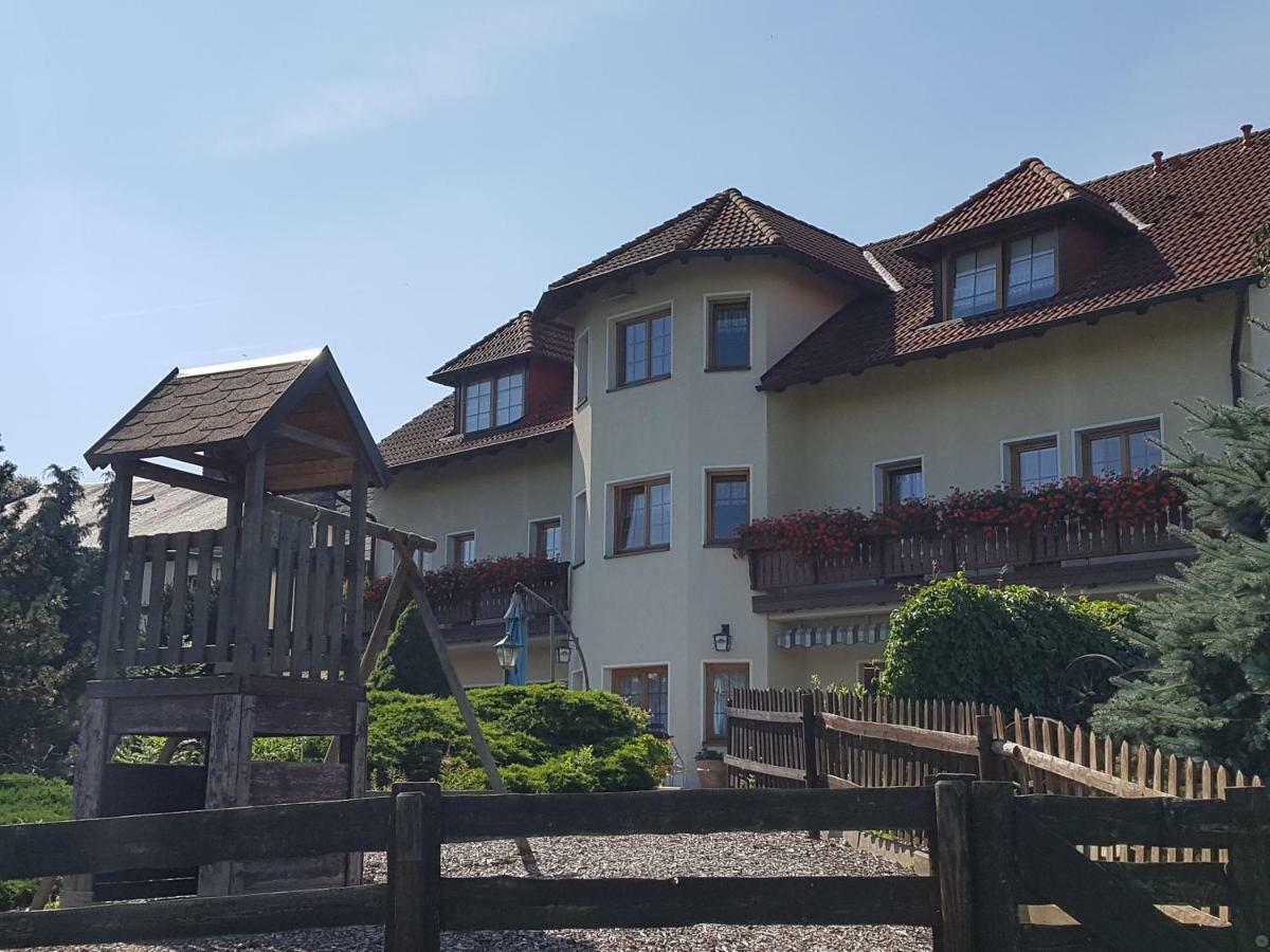 Pension Und Bauernhof Petzold Hotel Greiz Luaran gambar